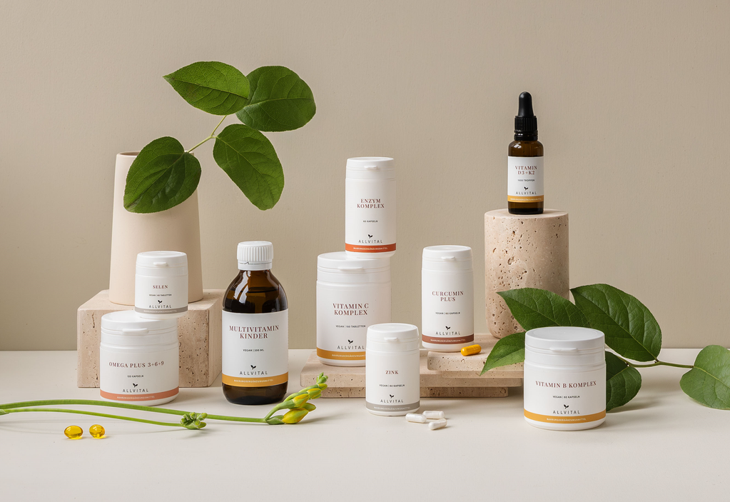 Essential vitamins & powerful herbs Essential vitamins & powerful herbs